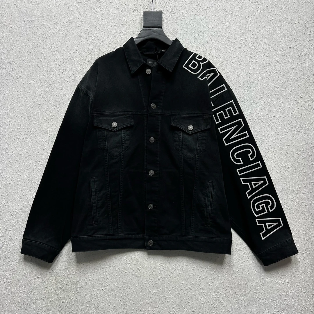 全新未使用 Balenciaga/巴黎世家 做旧牛仔外套 尺码/S DY11615