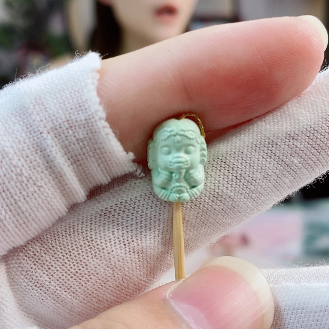 未镶嵌绿松石珠宝奇石