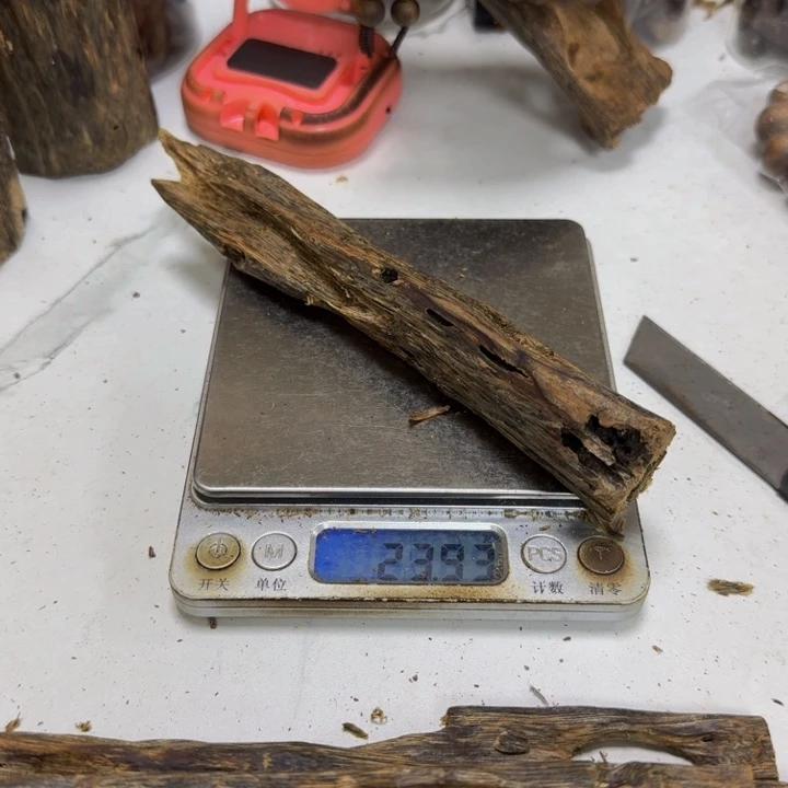 沉香碎屑沉香绿棋楠张勺子虫漏