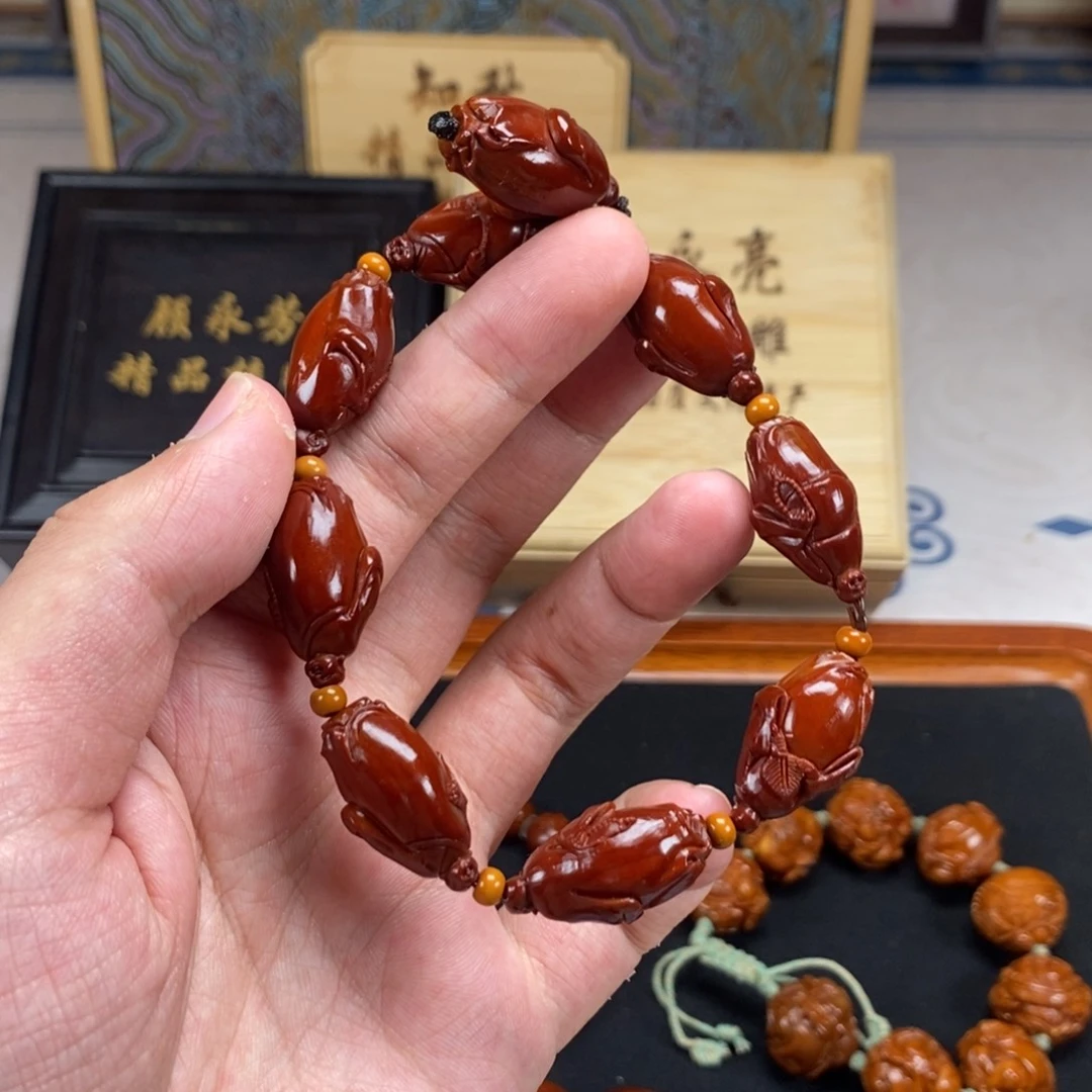 橄榄核手串峰**转星回血弥勒