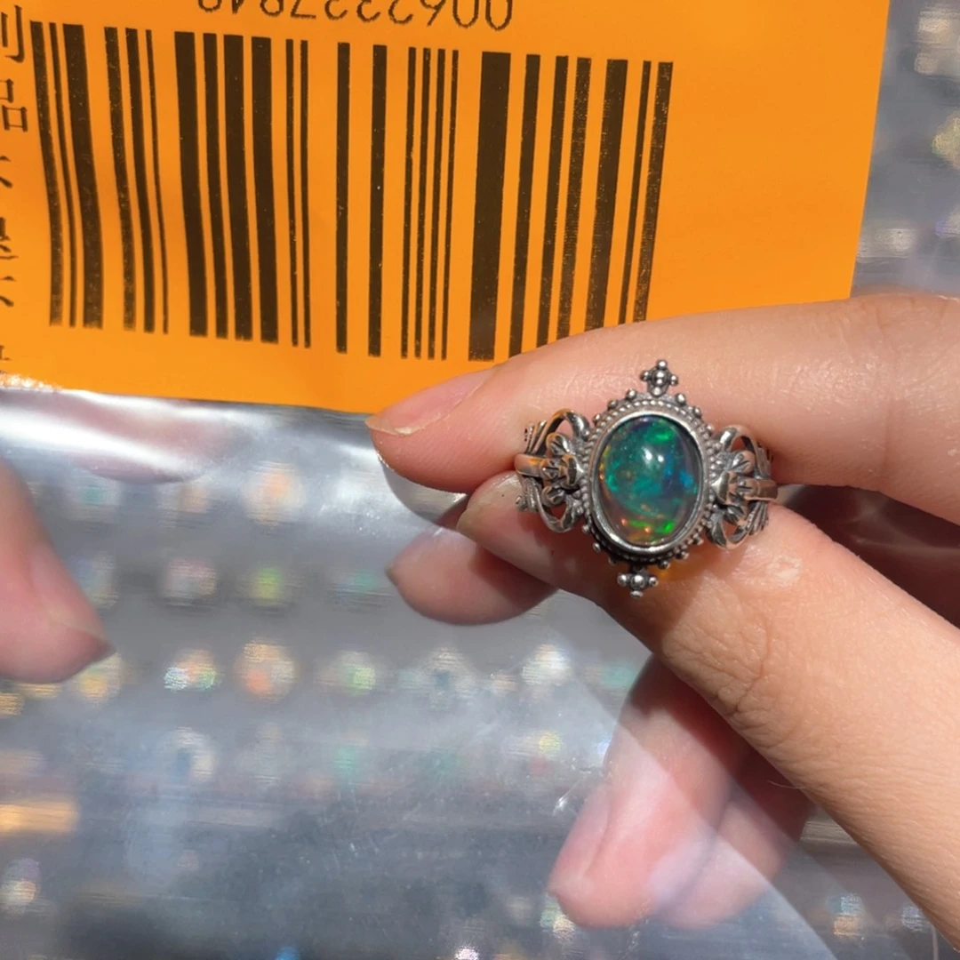 Z***J欧泊银S925镶嵌戒指