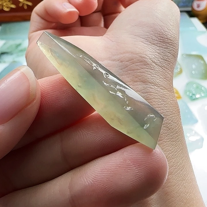 定制翡翠未镶嵌翡翠定制