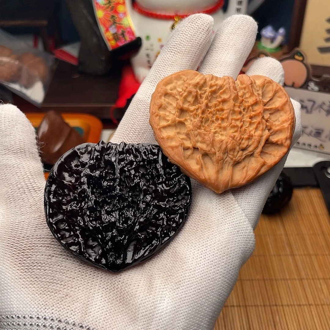吊坠文玩核桃爱心片