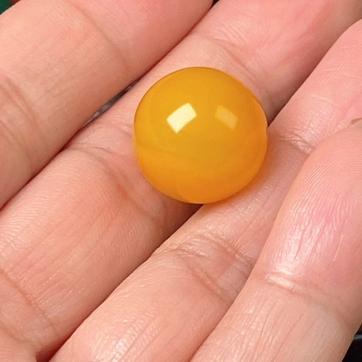 玛瑙/玉髓珠宝半成品未镶嵌16mm黄色
