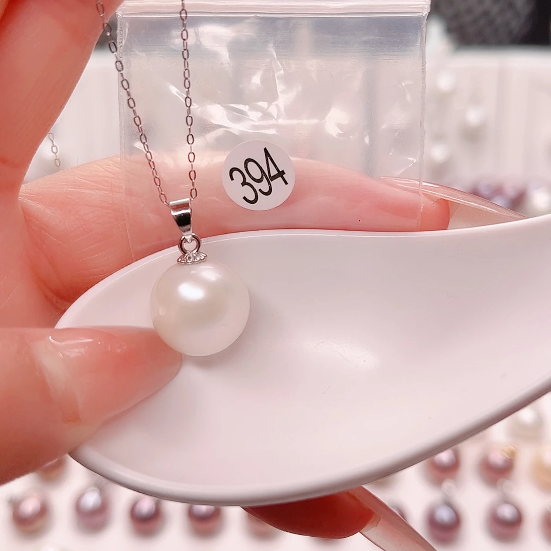 淡水珍珠吊坠(赠链)合金