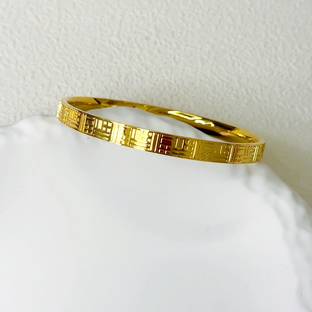 精品福纹光面手镯-423