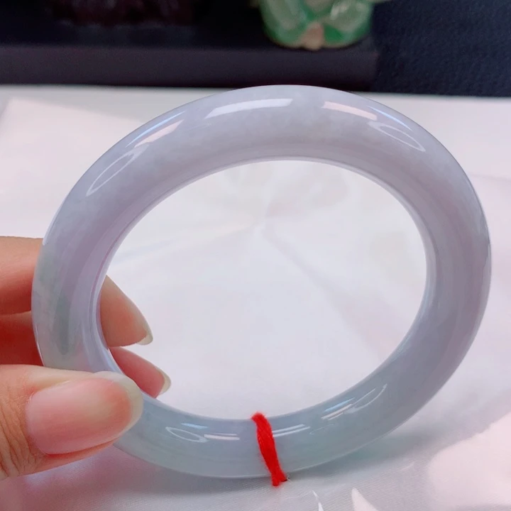 翡翠未镶嵌手镯（圆镯）