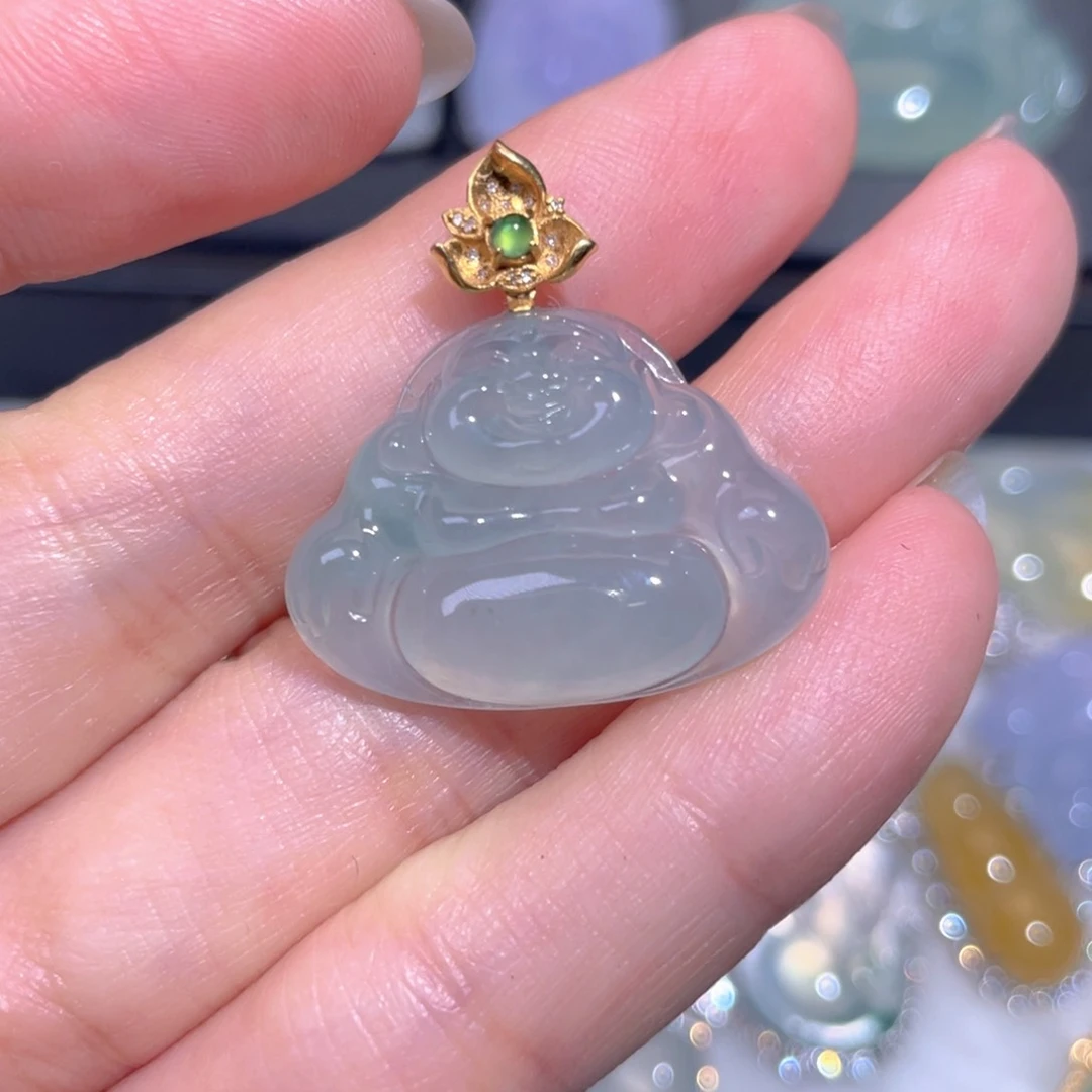 颈饰18K金镶嵌翡翠翡翠