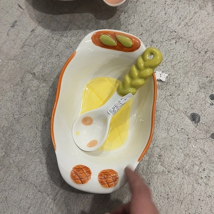 陶瓷碗加勺子1111111111111111111111111111111