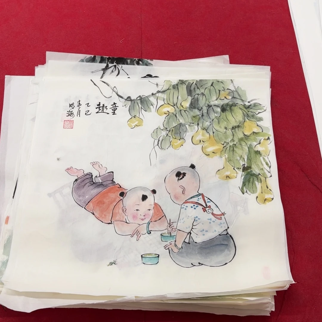 国画花鸟等图案为一体的