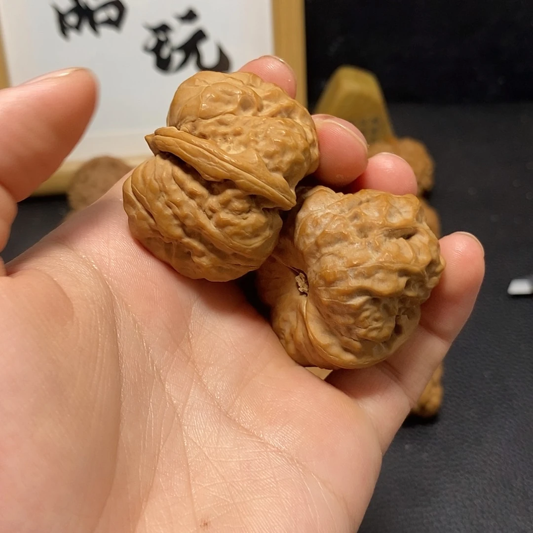 文玩核桃把件庚**人蛤蟆