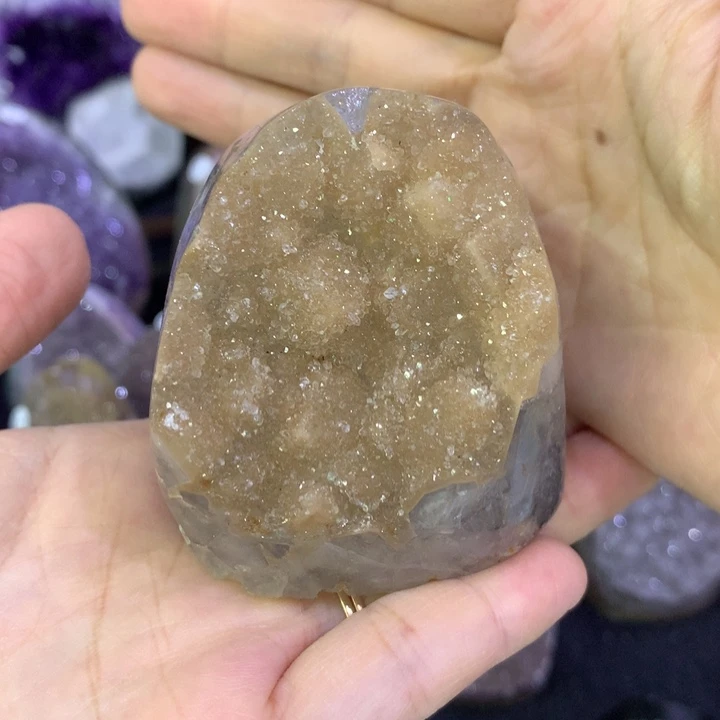 水晶大型摆件（非配饰）未镶嵌