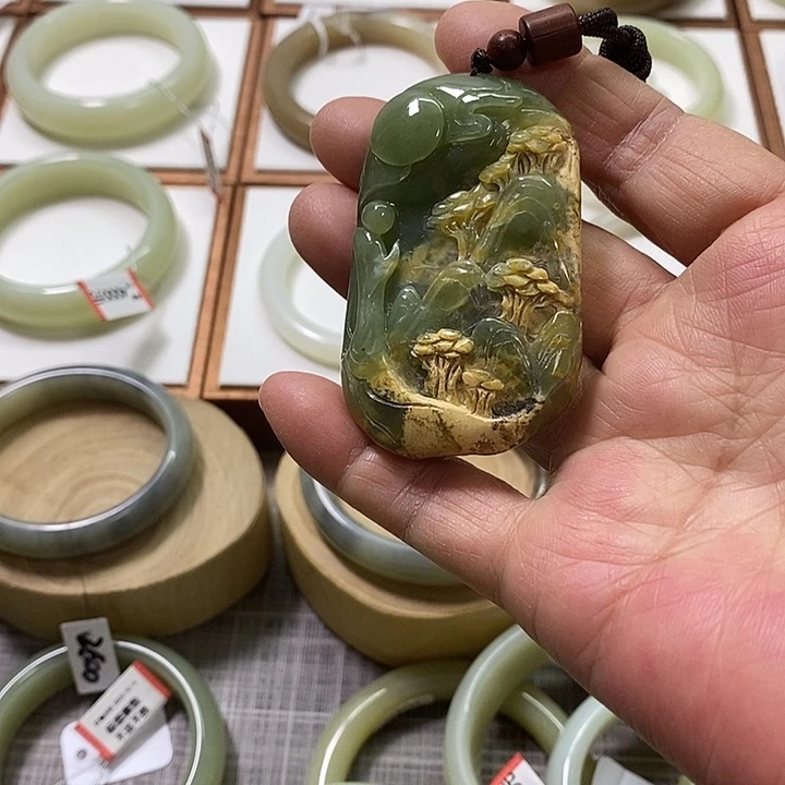 和田玉（糖玉）未镶嵌挂件悟道