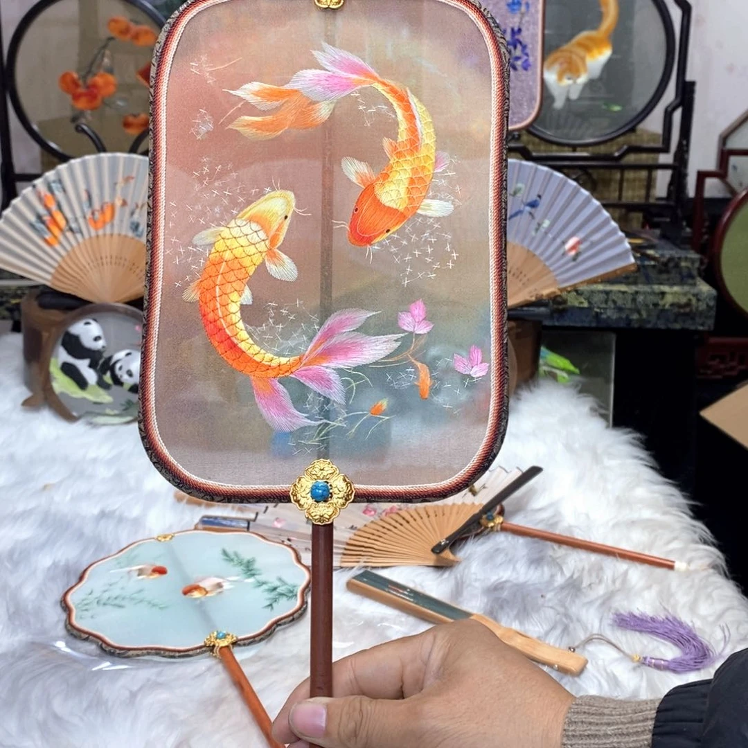 刺绣梦*沁苏州纯手工制作