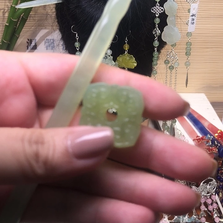 未镶嵌蛇纹石玉发簪