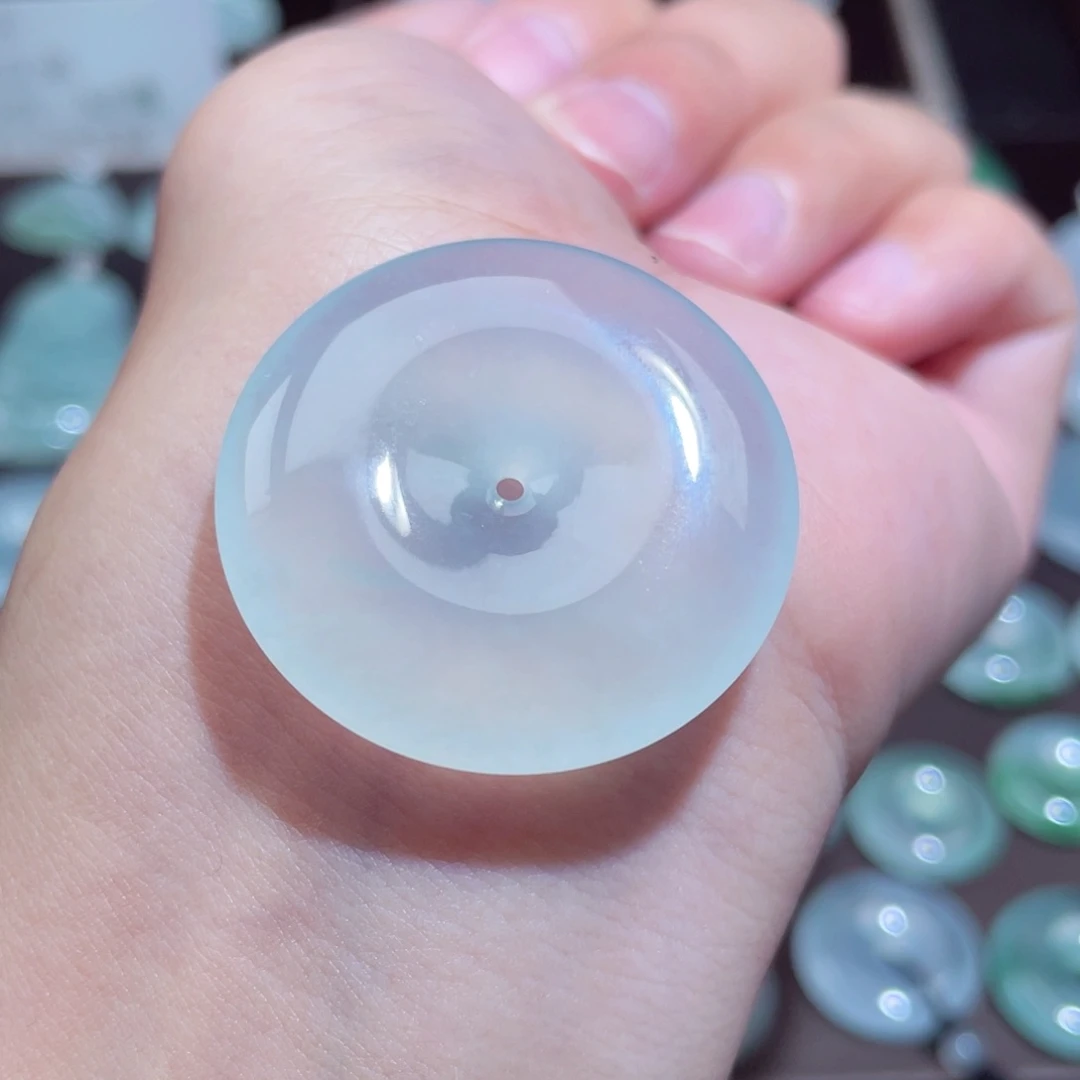 颈饰未镶嵌翡翠扣子