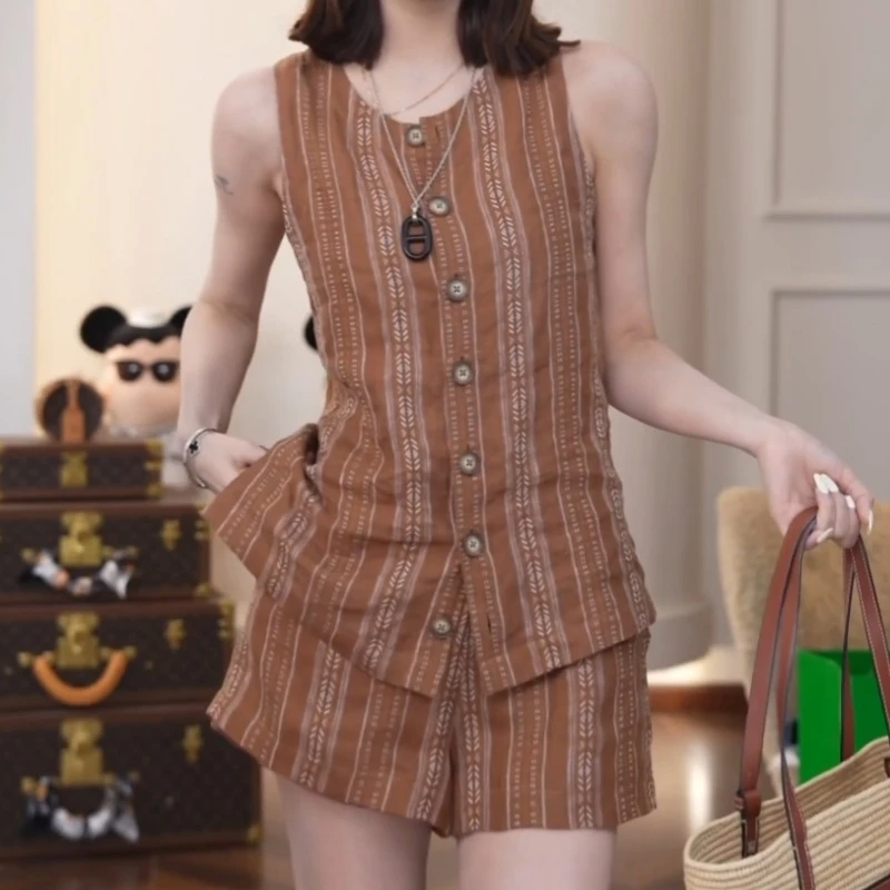 新款时尚文艺风夏季条纹无袖马甲短裤套装LK2504088