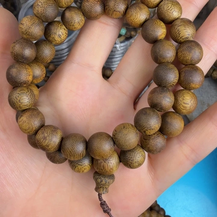 沉香沉香碎屑莺歌绿奇楠1.0双圈16克➕