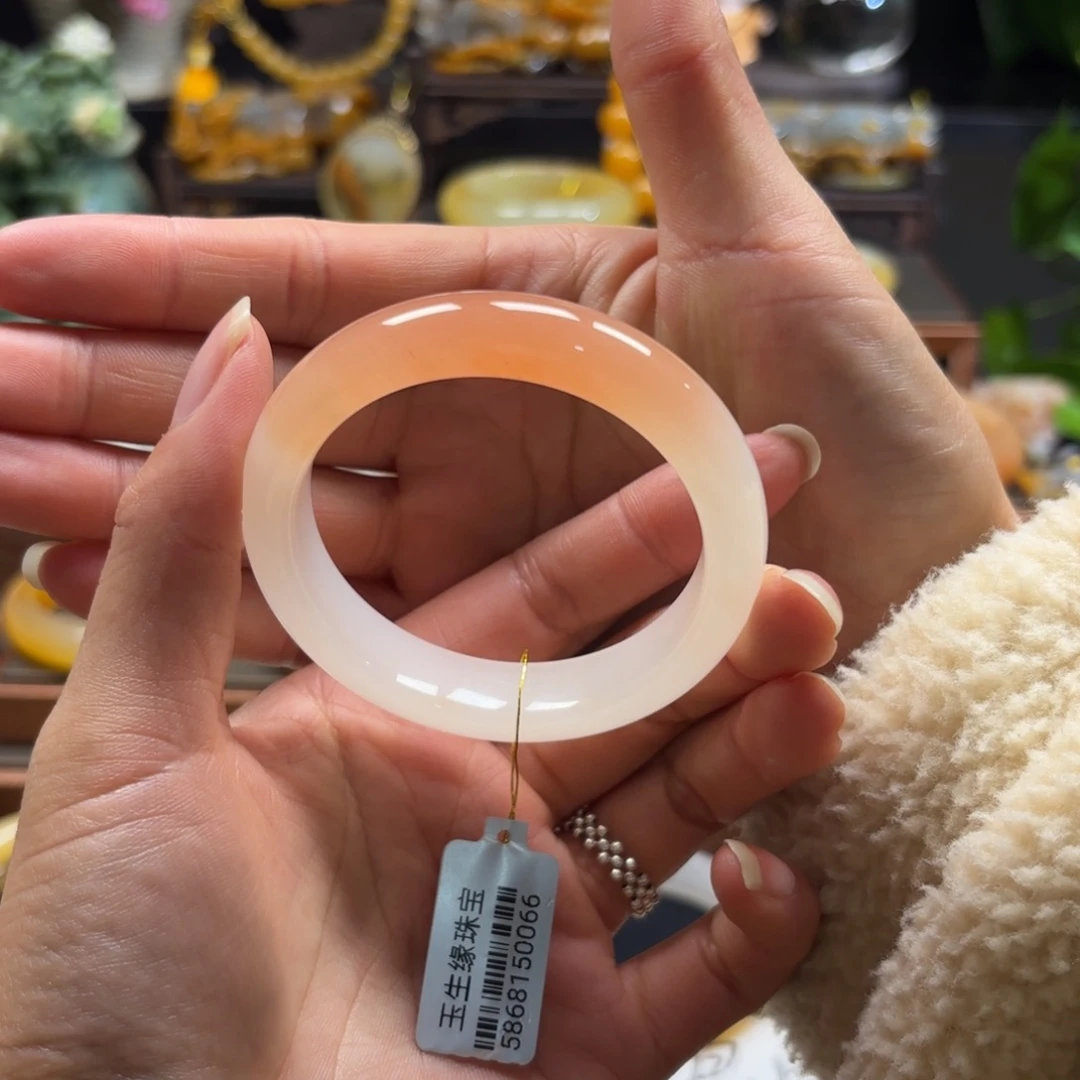 石英质玉（黄龙玉）未镶嵌手镯53+