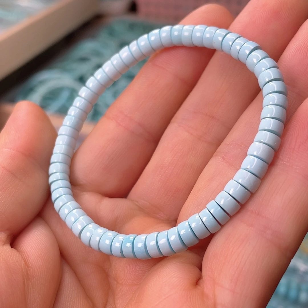 绿松石未镶嵌颈饰