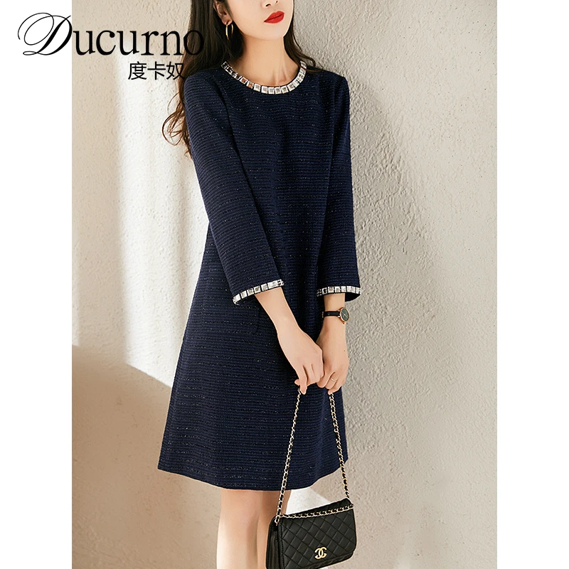 度卡奴亮丝镶钻早春小香风笈简礼服式裁剪七分袖粗花呢早秋穿搭