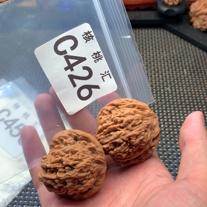 极***队吊坠文玩核桃楼子