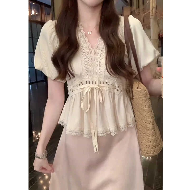 夏季设计感V领蕾丝花边系带掐腰短袖衬衫女法式气质独特漂亮上衣