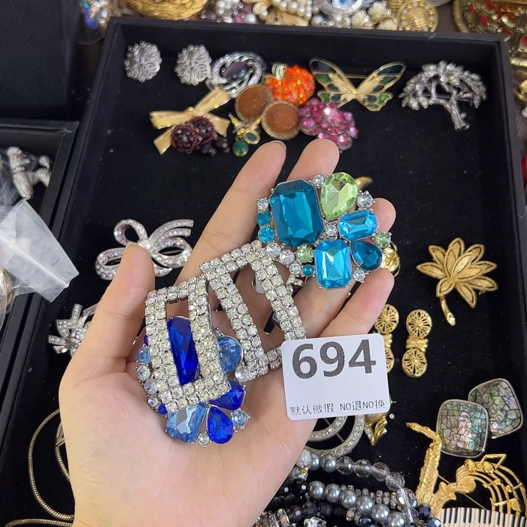 夏***乐铜合金合成碳硅石694