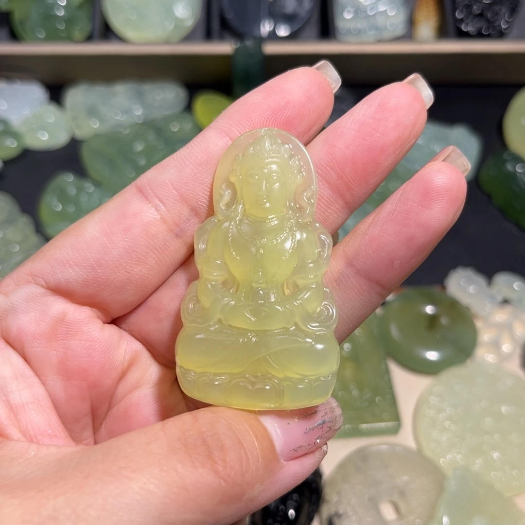 未镶嵌蛇纹石玉颈饰