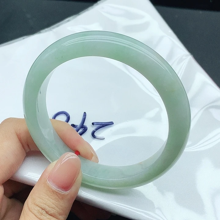 未镶嵌手镯翡翠246