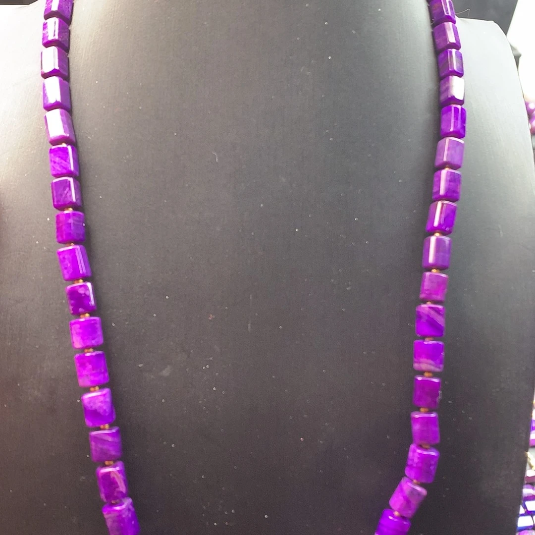 苏纪石（舒俱来）项链18K金镶嵌