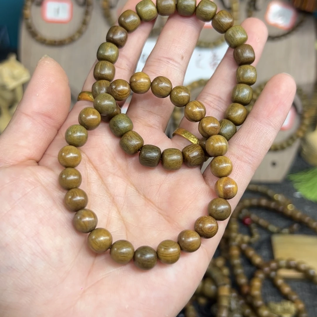 无事牌维腊木（绿檀）