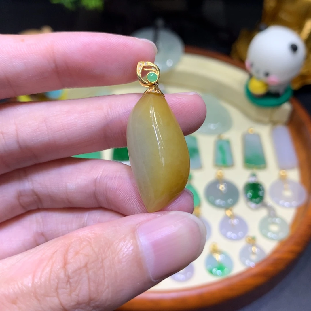吊坠(不含链)18K金镶嵌翡翠
