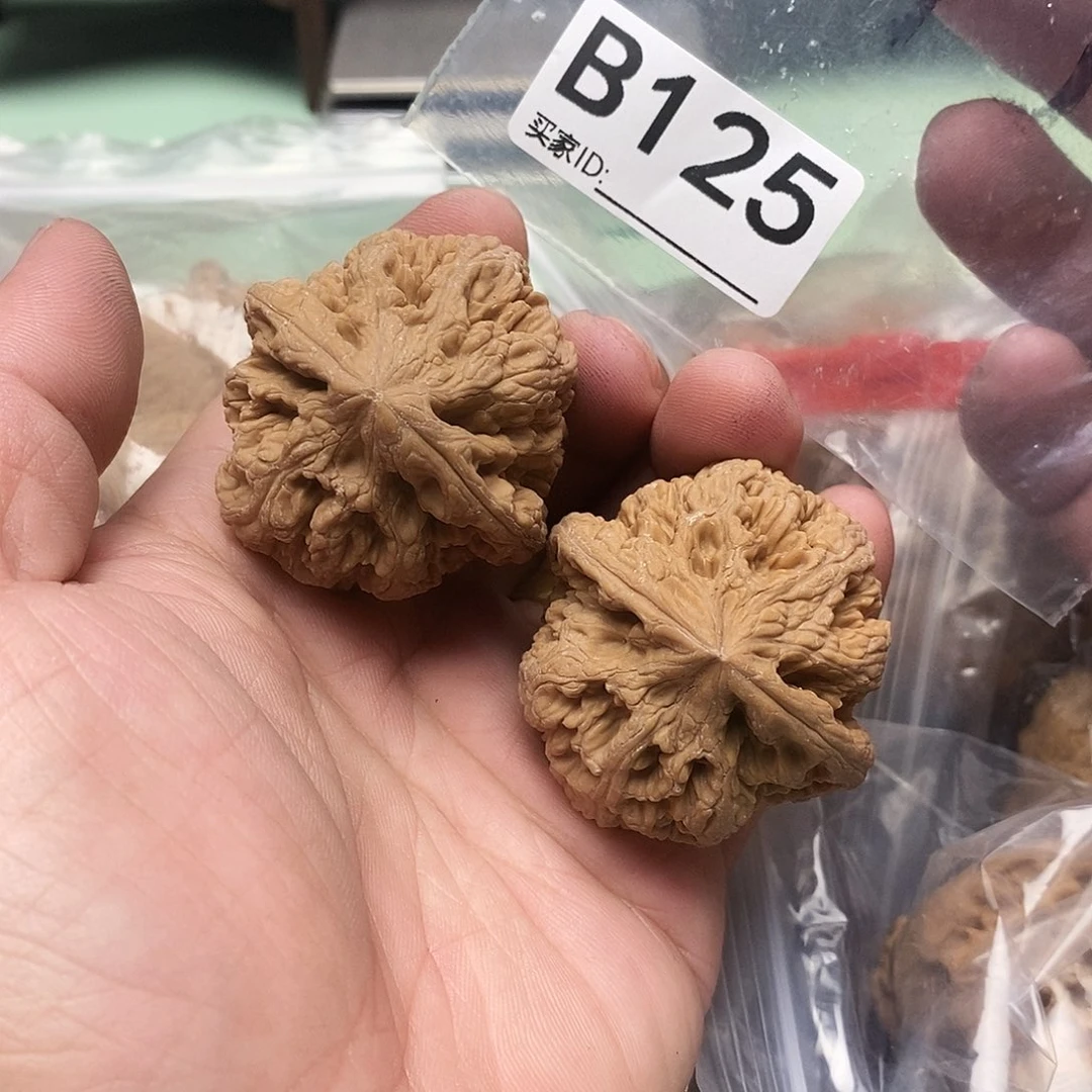 星***岸把件文玩核桃粗筋。