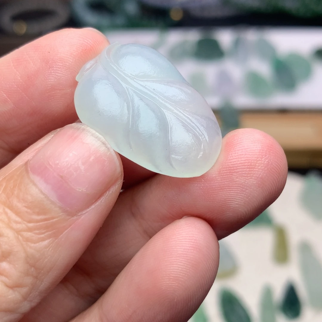 未镶嵌定制翡翠叶子