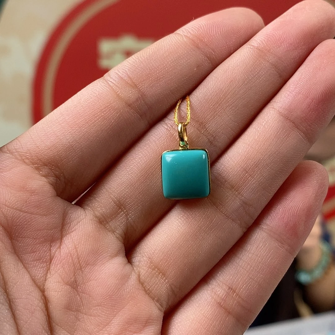 绿松石18K金镶嵌珠宝奇石