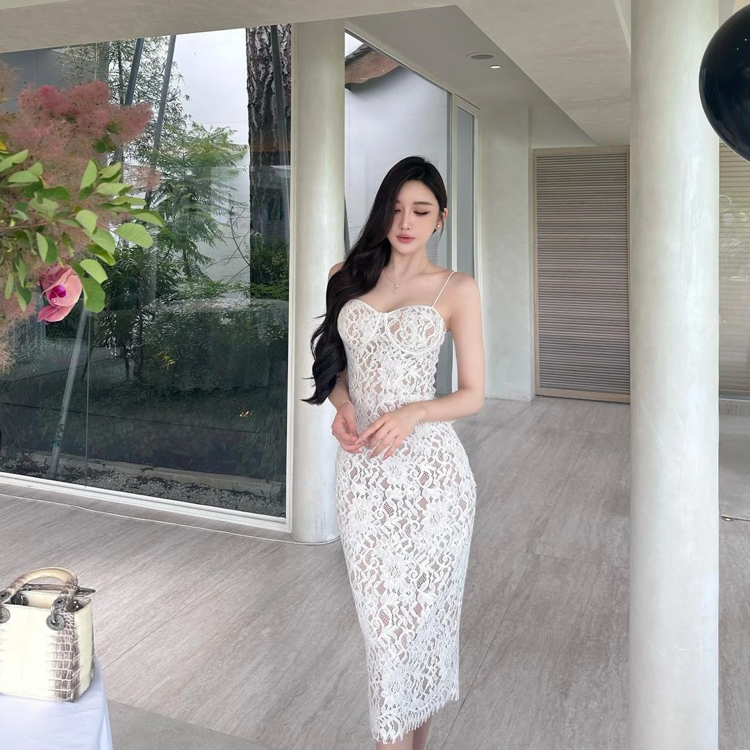 SX善喜白色股线蕾丝吊带抹胸连衣裙女高腰开叉性感透视修身包臀裙