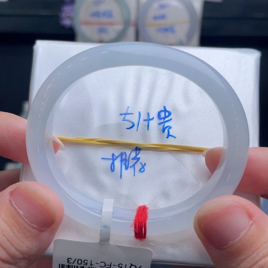 翡翠未镶嵌手镯翡翠手镯