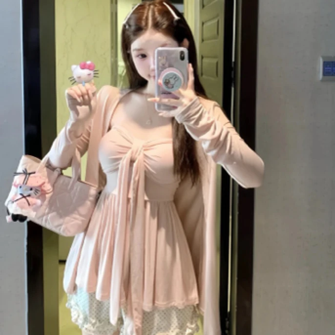 粉色莫代尔开衫外搭搭配抹胸夏季慵懒韩系氛围感女装