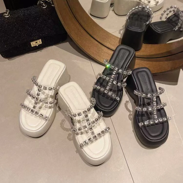 伊芙琳6cm #8181厚底松糕百搭水钻一字凉拖鞋