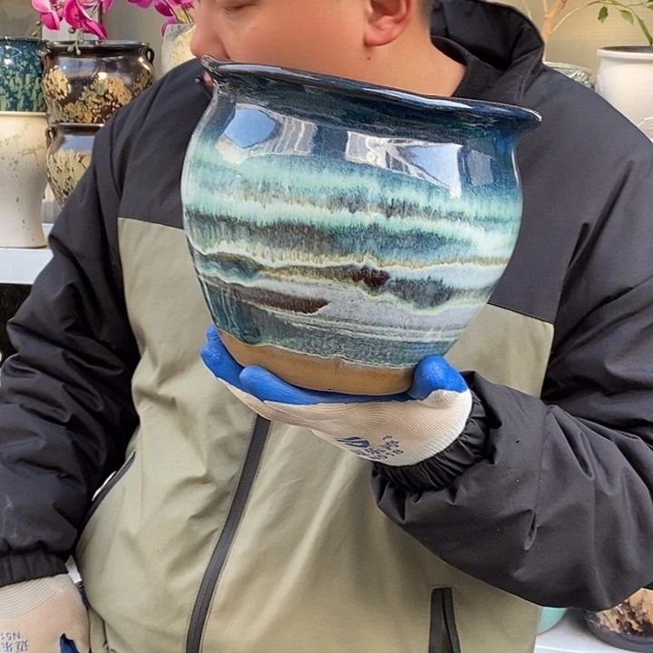 花盆紫砂口20高18瑕疵