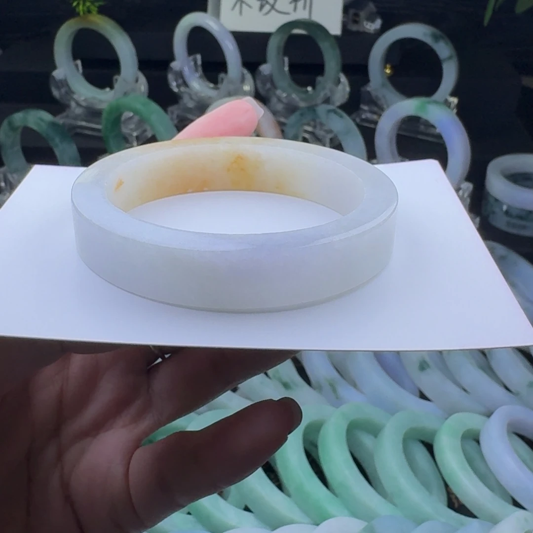 未镶嵌天然缅甸A货翡翠定制翡翠爱****?