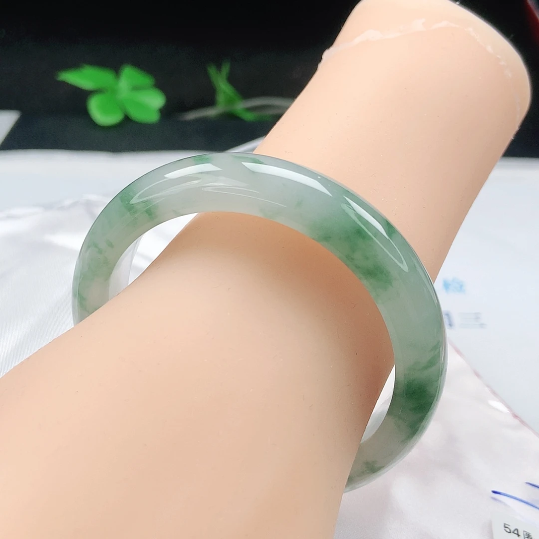 未镶嵌手镯翡翠54圈