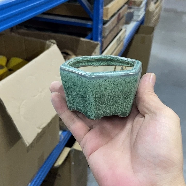 花盆单场满9.9发货7.5*4.5