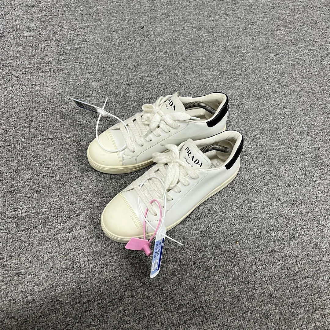 99新 Prada/普拉达 Prada 小白鞋休闲鞋36码