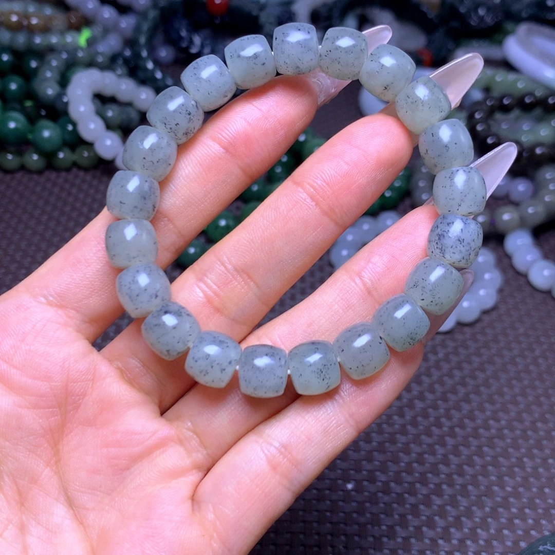 和田玉未镶嵌手串卡10