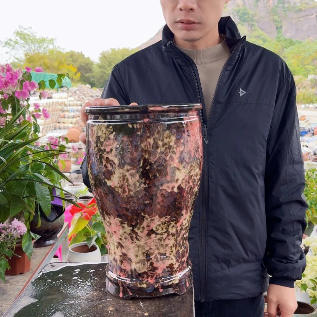紫砂花盆口20高32（一个脚脚红色