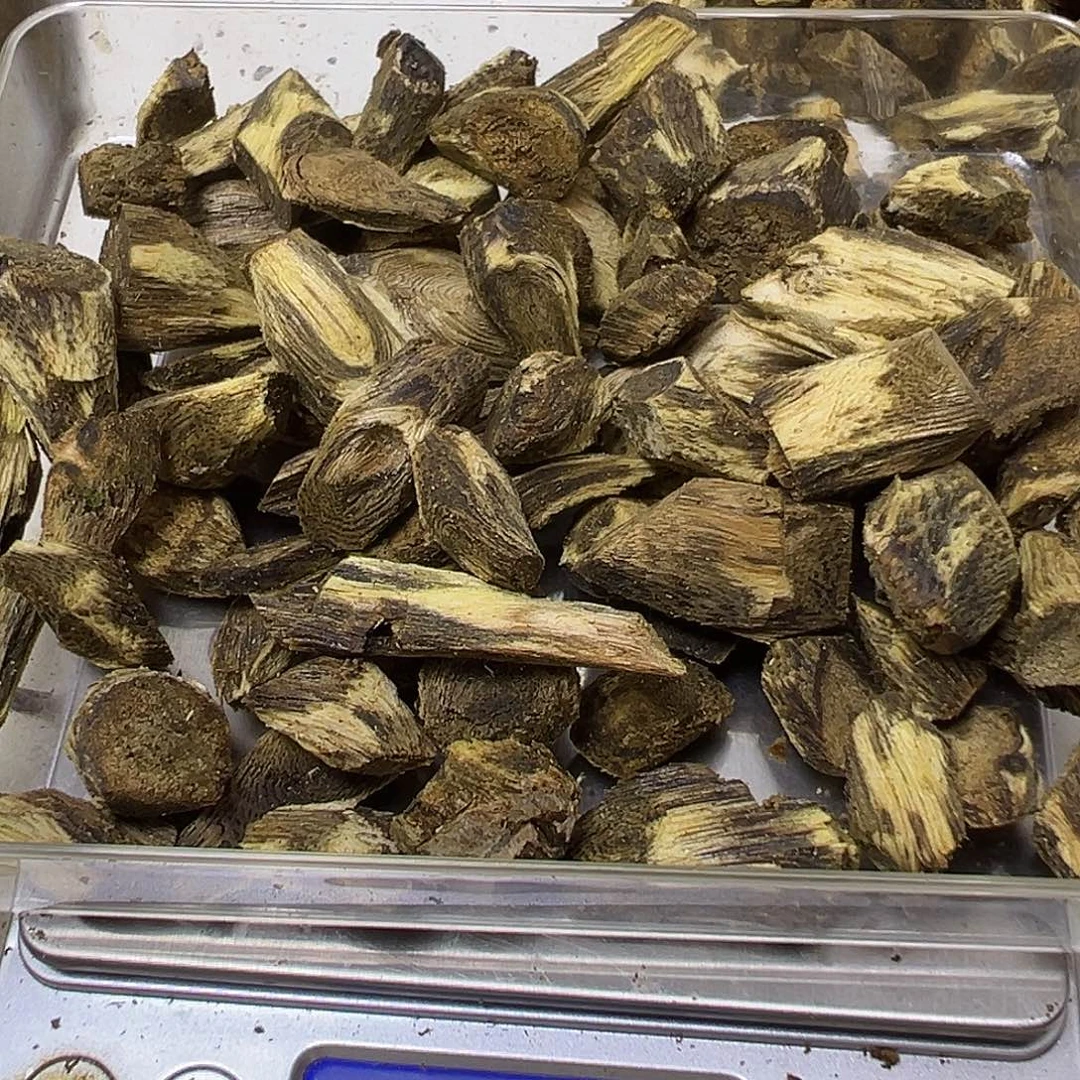 用***3沉香沉香碎屑未勾树丁80克