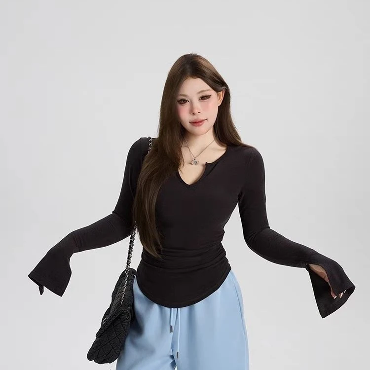 黑泽玄七“楚官腰Max版" 掐腰超级tee! u弧摆缩褶挖勺领上衣潮