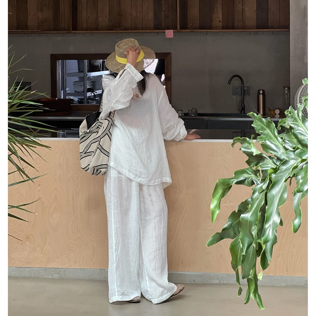 慵懒风休闲亚麻套装女早秋时尚极简白色圆领棉麻衬衫阔腿裤两件套